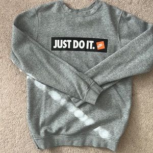 Nike crew neck sweatshirt
